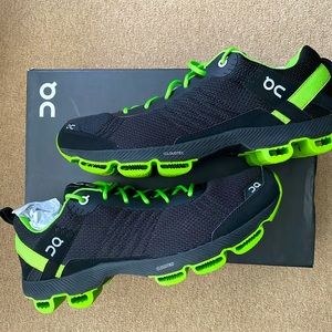 NWT On Men’s Cloudsurfer Running Shoe Size 10